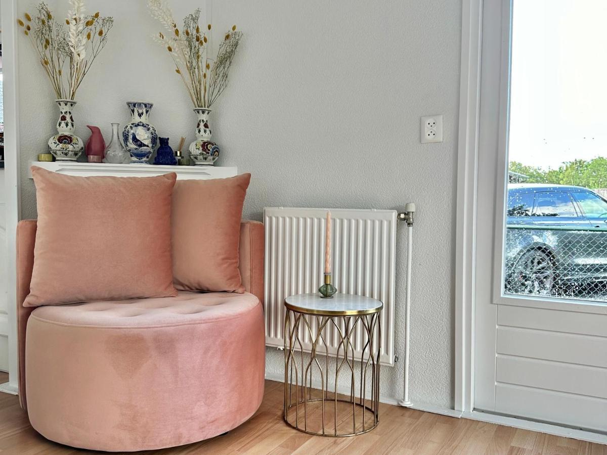 Gezellig Met 2 Slaapkamers En Zicht Op Het Water Erm