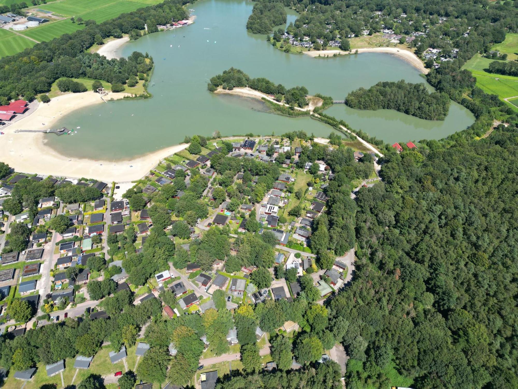 Holiday home Gezellig Met 2 Slaapkamers En Zicht Op Het Water Erm