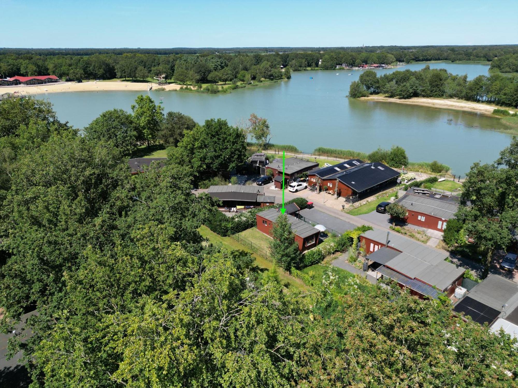 Gezellig Met 2 Slaapkamers En Zicht Op Het Water *
